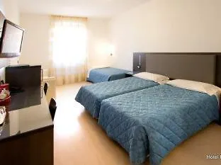 Roma 3* Trieszt