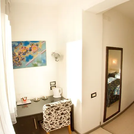 ローマ ホテル トリエステ