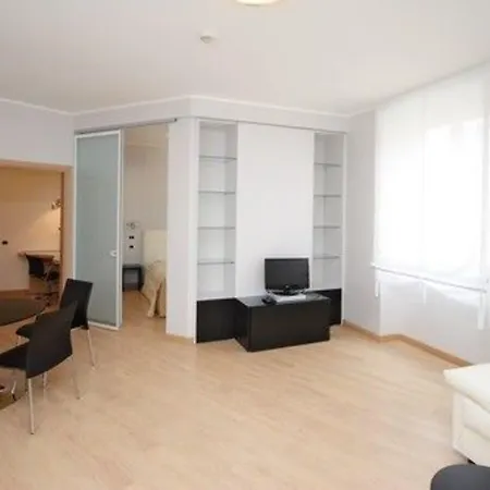 ローマ トリエステ