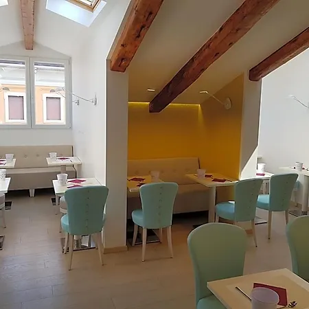 Hotel Roma Terst
