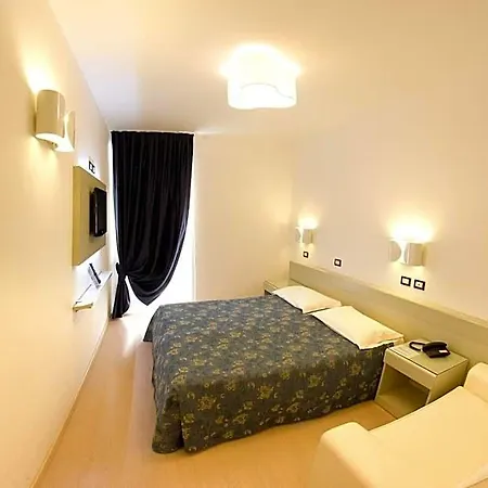 Roma 3*