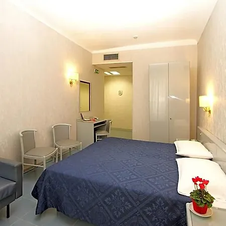 Roma 3* Terst
